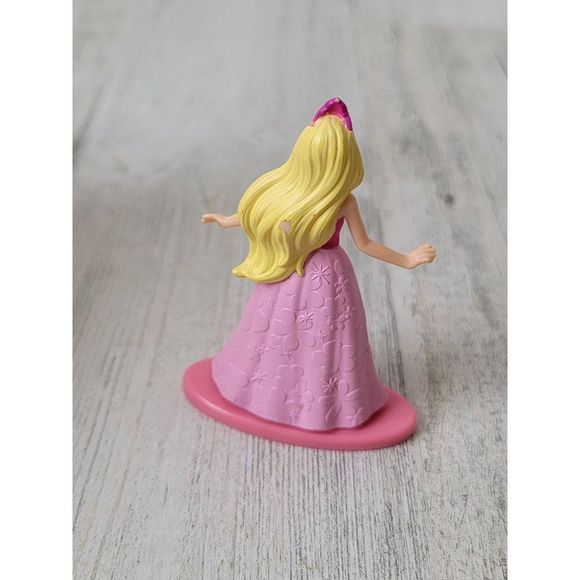 Mattel 2020 Barbie princess pink toy figure - Picture 3 of 5